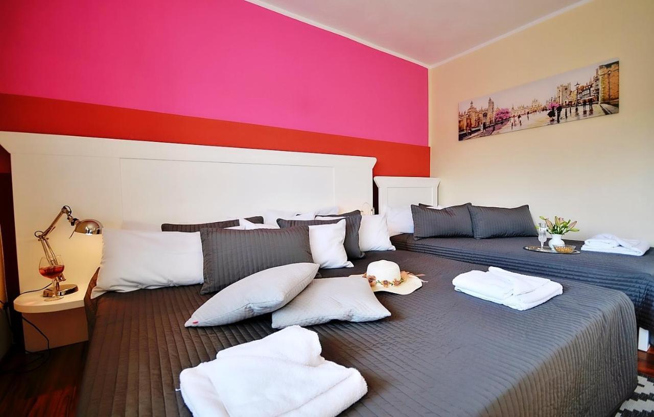 Plaza Apartament أوسترونيه مورسكية المظهر الخارجي الصورة