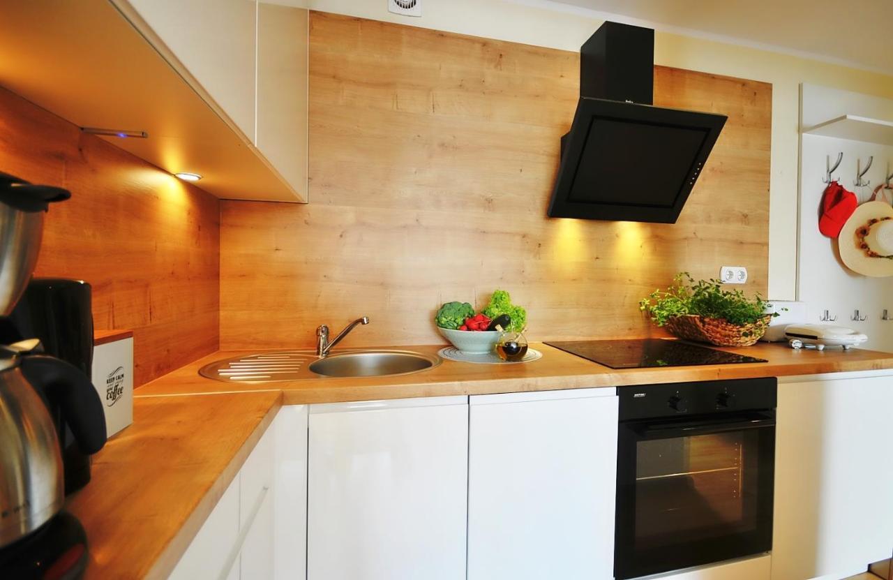 Plaza Apartament أوسترونيه مورسكية المظهر الخارجي الصورة