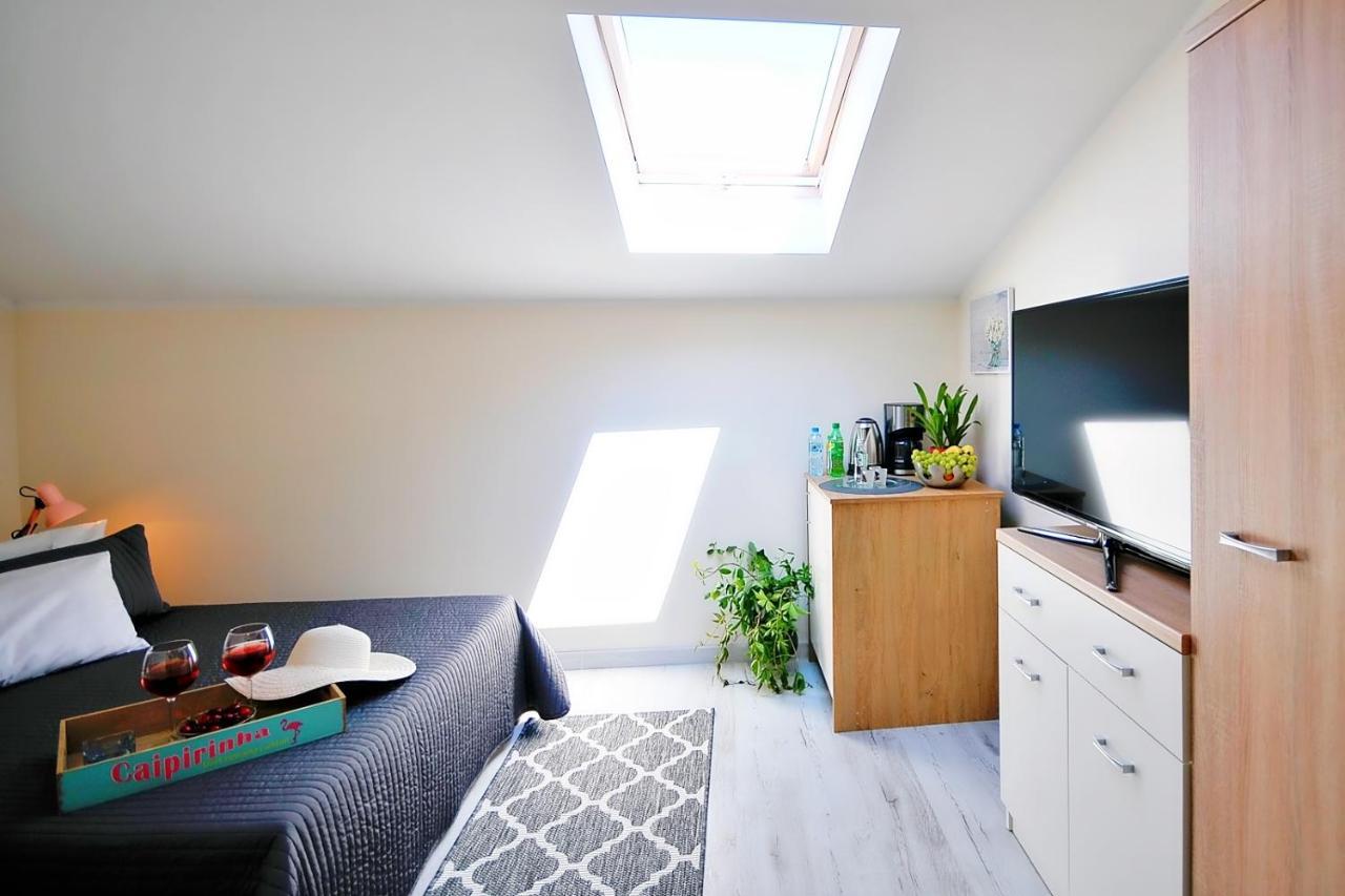 Plaza Apartament أوسترونيه مورسكية المظهر الخارجي الصورة