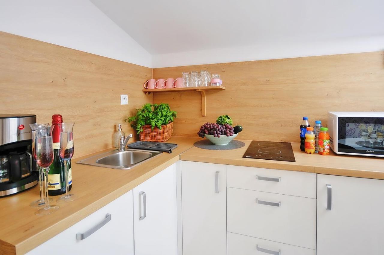 Plaza Apartament أوسترونيه مورسكية المظهر الخارجي الصورة